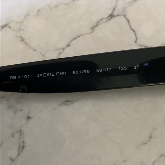 Ray-Ban sunglasses - Picture 6 of 8